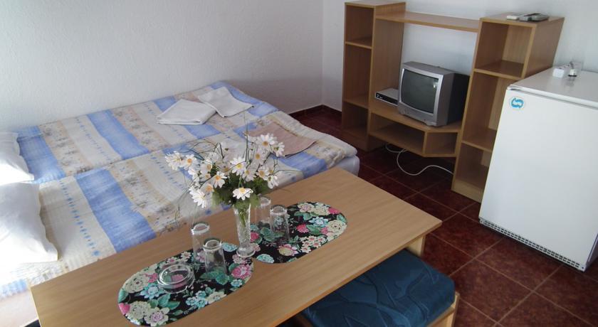 Guest House Olimpiya Sveti Vlas Oda fotoğraf